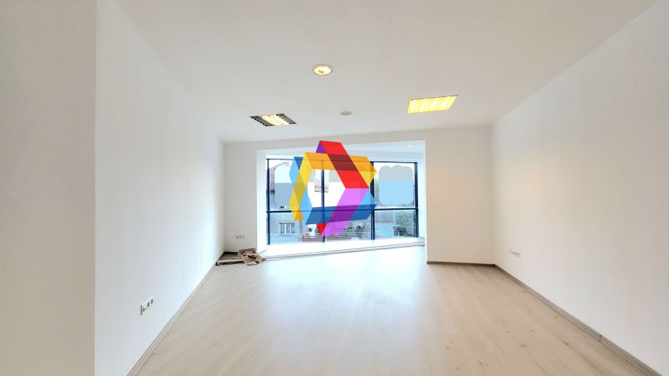 Spatiu de birouri la casa - 436 mp - Poză 3