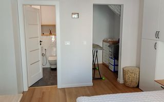 Apartament 3 camere la Cheie in zona Vivo ! - Poză 8