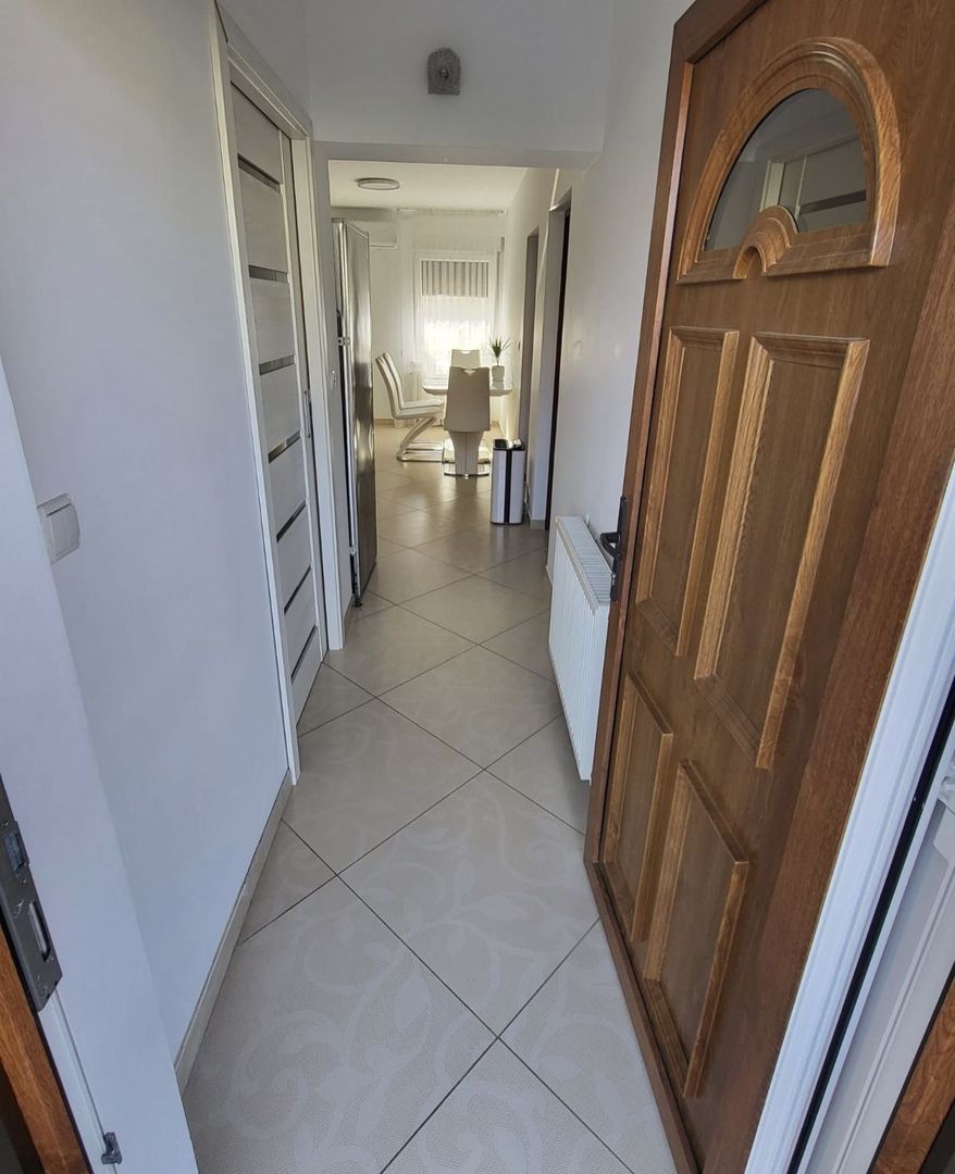 Ag EUROPA vinde parterul unei case în zona PIATA DE VECHITURI. - Poză 5