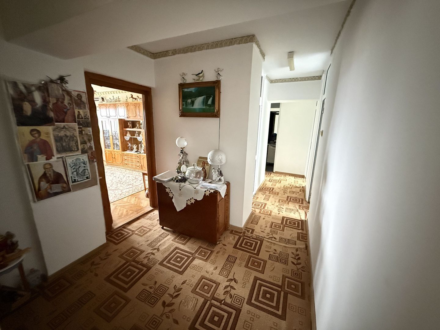 Ap 4 camere 90 mp+boxa+1 camera pe hol ultracentral b-dul Carol 1 - Poză 20