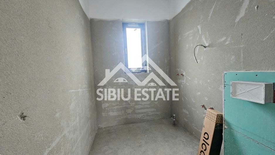 Casa noua 5 camere, curte mare - Poză 7