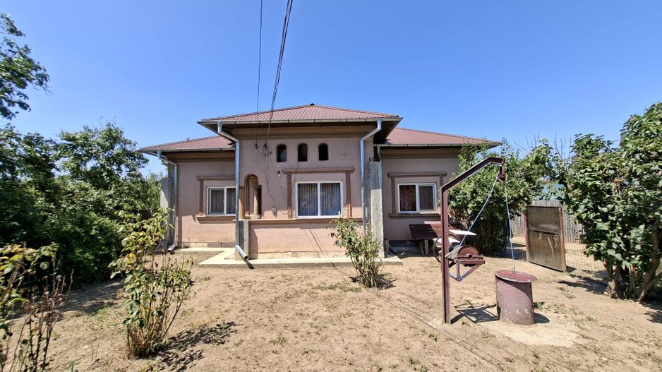 Casa Teiu Deal 84 mp toate conditile mutare imediata - Poză 12