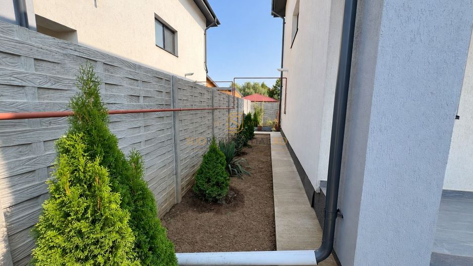 Vila Individuala Moderna / 4 Camere / 2 Bai / Zona centrala - Poză 27