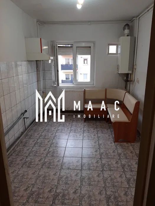 Apartament 3 camere | Decomandat | Pivnita | Calea Dumbravii - Poză 4