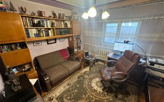 Ap 3 cam decomandat Ultracentral, et 8/10, 65 mp- 215.000 € - Poză 2