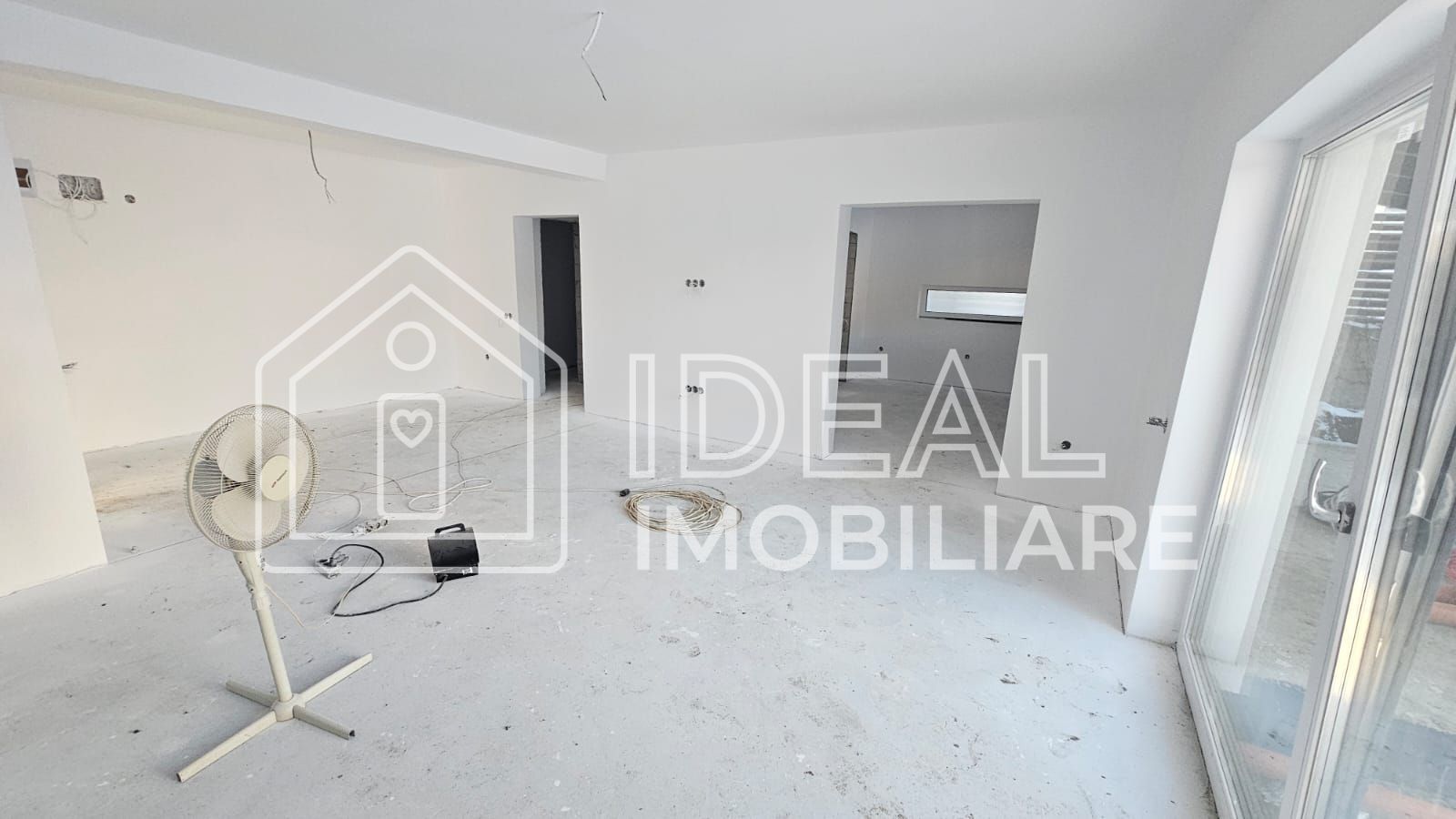 Duplex modern cu 4 camere si carport, in Cartierul Arhitectilor - Poză 2