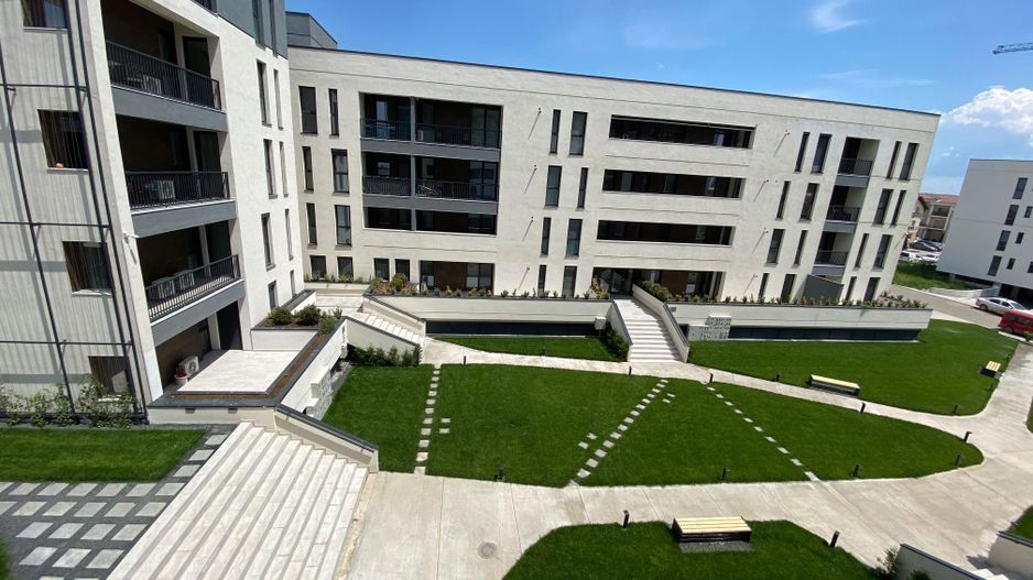 Apartament  Calea Aradului cu terasa de 37 mp - Poză 2