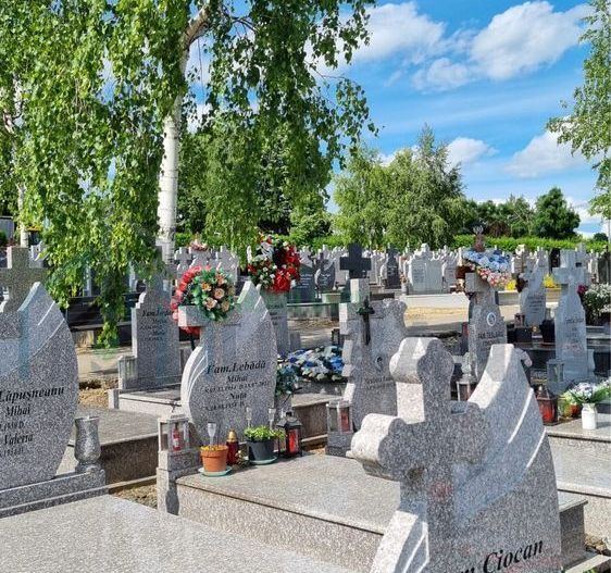 Cavou 2 locuri – Cimitirul Sf. Ioan Botezătorul, Iași (Str. Elizabeta Rizea) - Poză 2