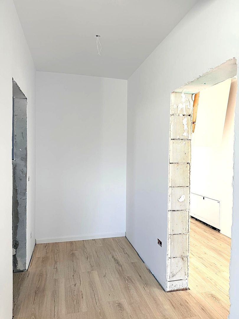 Casa de vanzare pe un singur nivel zona ORIZONT pret 220 negociabil - Poză 11