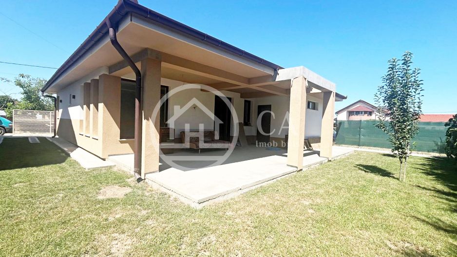 Casă de vânzare cu 3 camere in Cihei, Bihor - Poză 2