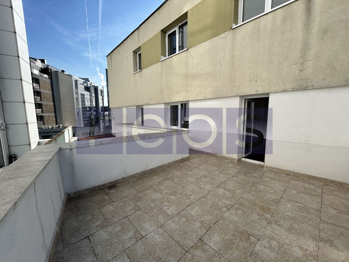 VANZARE TRIPLEX | PIATA VICTORIEI | 6 CAMERE |  244 mp UTILI | - Poză 18