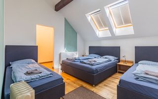 Pensiune/Vila turistica /cazare muncitori in Cristian Brasov - Poză 10