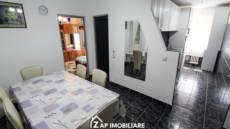 Dâmbul Pietros - Bulevardul 1848 - Ap 2 Camere Decomandat - Hol Pătrat - Poză 5