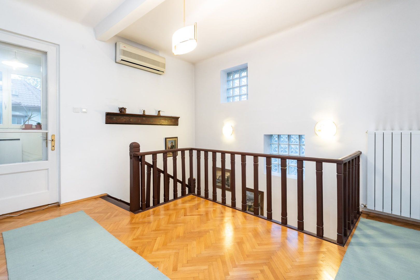 COMISION 0% - Casa complet renovata, singur curte,  zona Alba-Iulia - Muncii - Poză 11