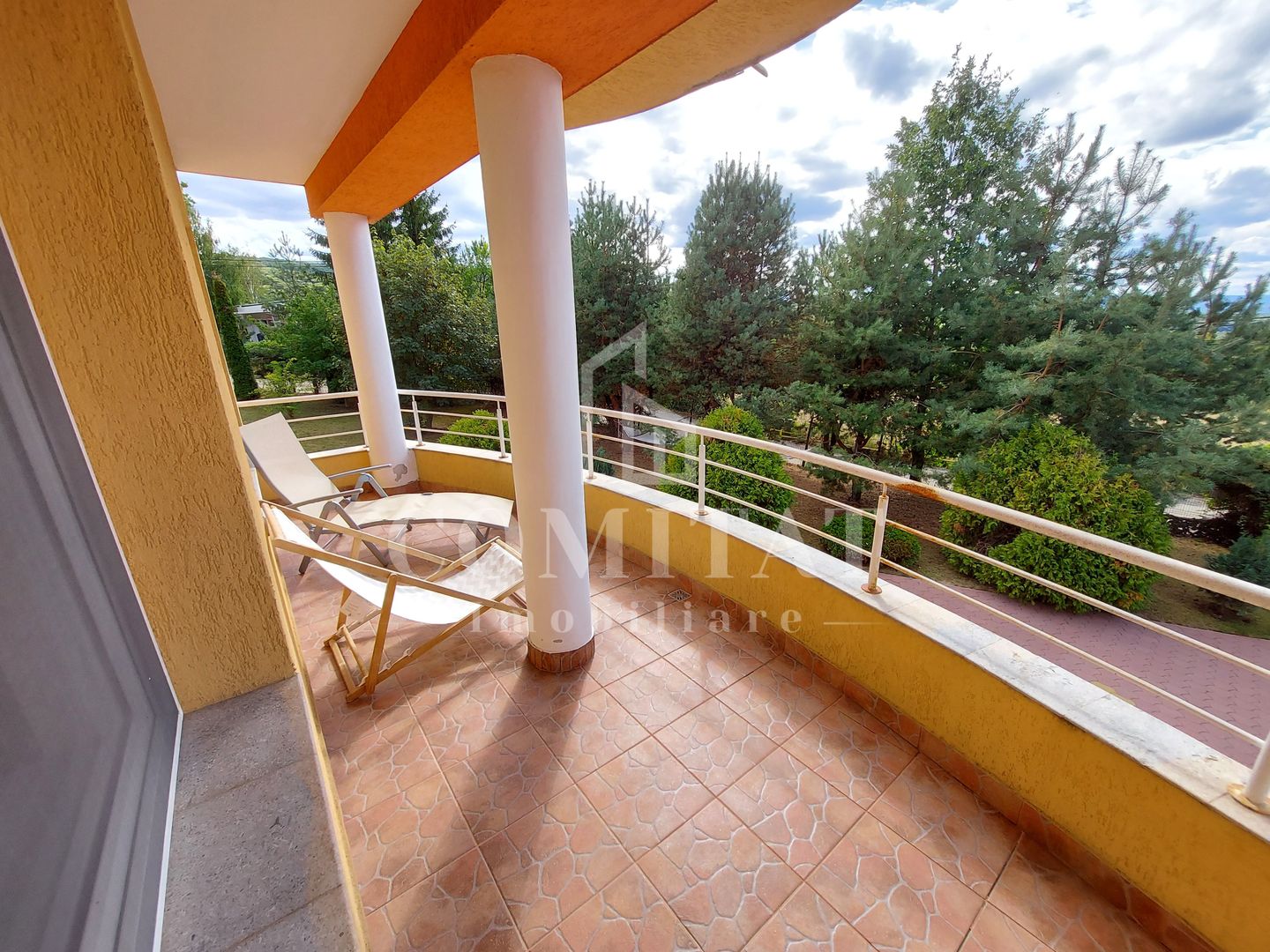 Vilă în Făget | Sediu companie | 2.412 mp teren 8 parcări - Poză 21