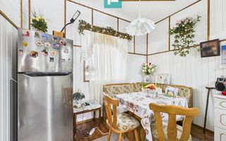 Casă cu 6 camere în Sânicolau Mare Timiș - Poză 11