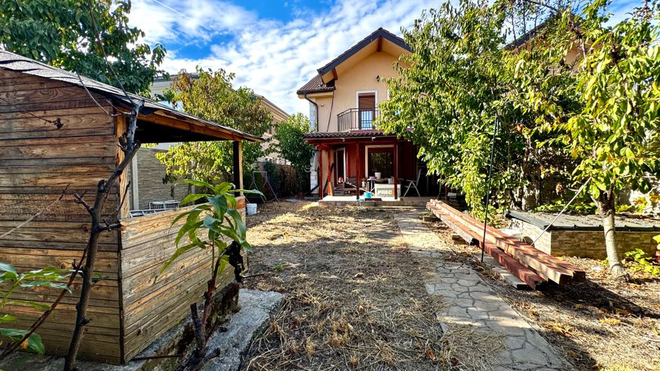 Duplex 5 camere| spațios| în  Dumbrăvița | teren generos| - Poză 1