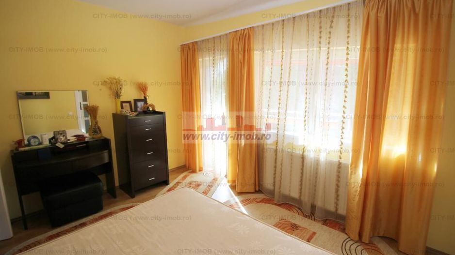 Vanzare Vila SINAIA - Poză 15