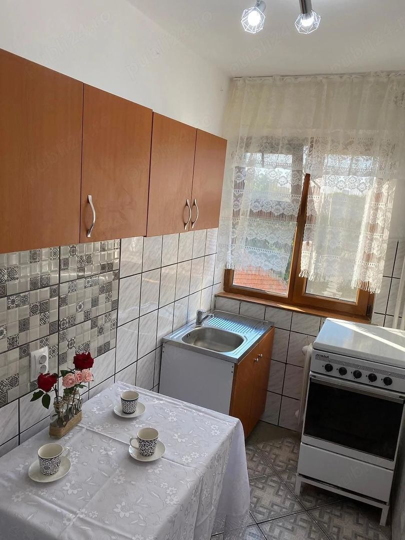 Complex-Studentesc | 2 camere | Mobilat si utilat - Poză 3