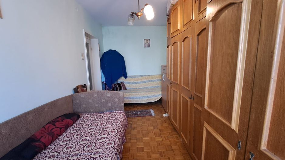 Apartament cu 3 camere, parter inalt, zona Sovata-malul Crisului - Poză 10