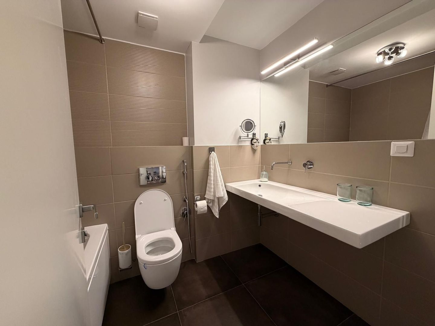 Apartament premium la câțiva pași de Parcul Herăstrău - Poză 6