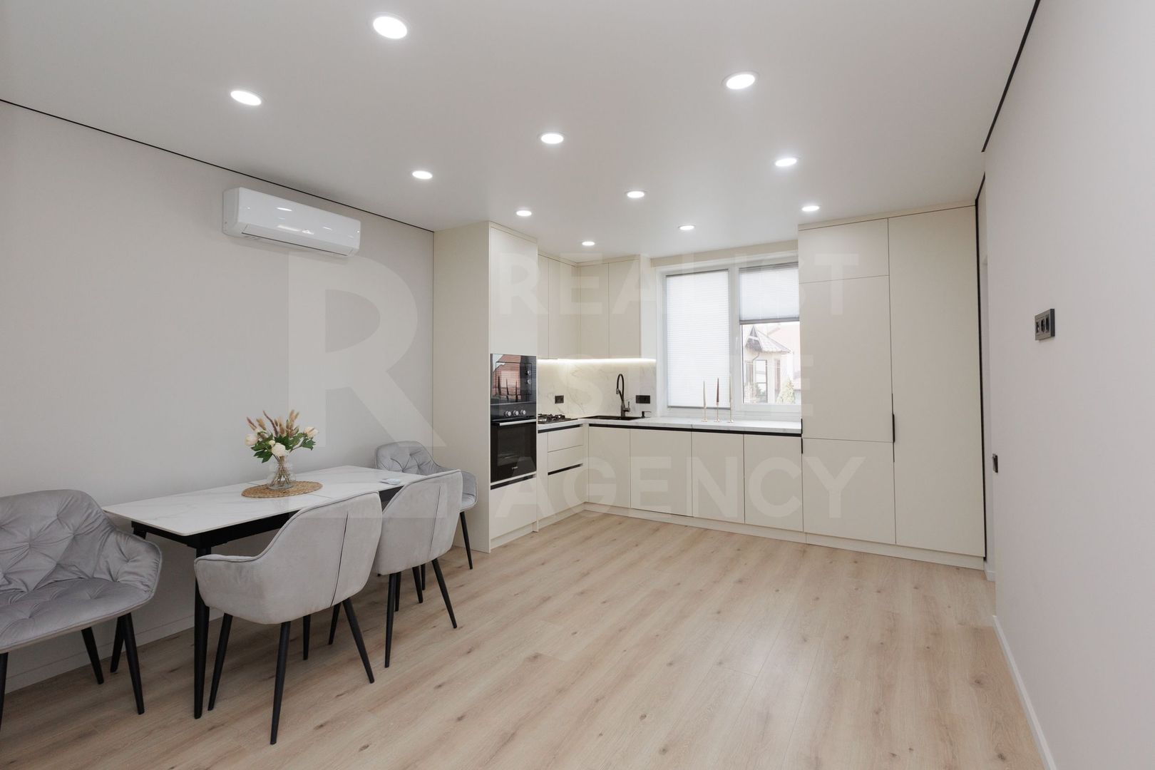 Vânzare, apartament, 3 camere, str. Regele Carol, Durlești - Poză 18