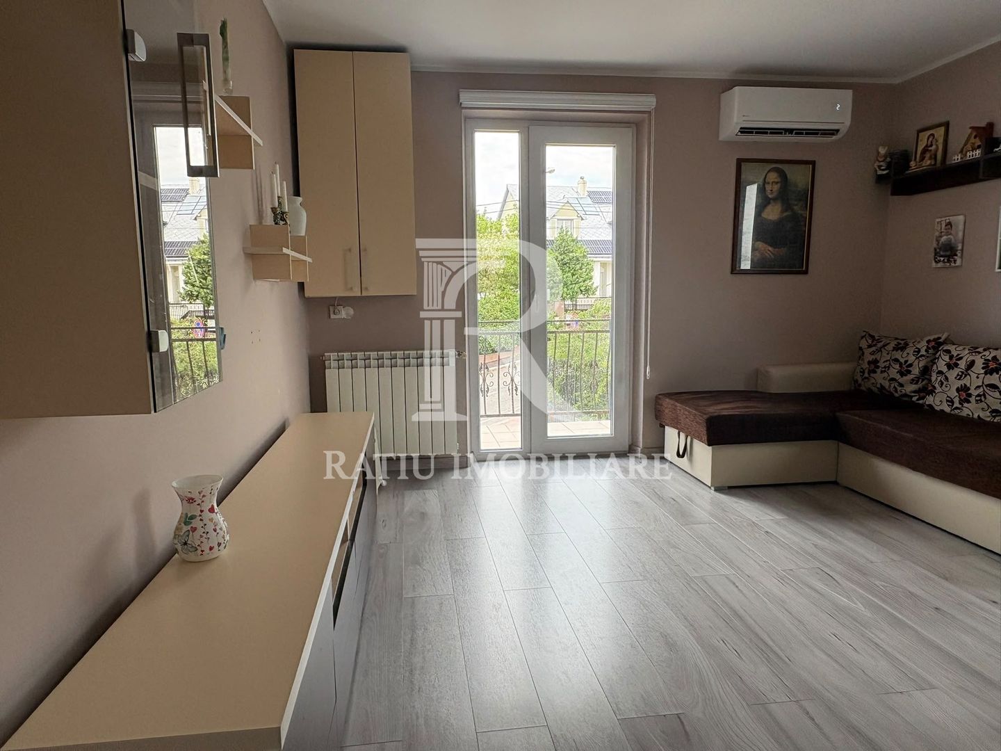 Apartament cu 3 camere de inchiriat | Etajul 1 | Oradea - Poză 12
