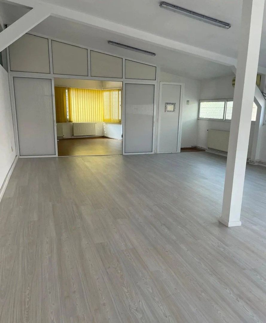 Chirie spatiu comercial& cladire de birouri, 180mp Vatra Luminoasa - Poză 1