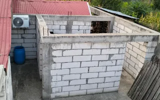 Casa si teren 970mp in comuna Costesti/BZ ~ constructie 2013 - Poză 48