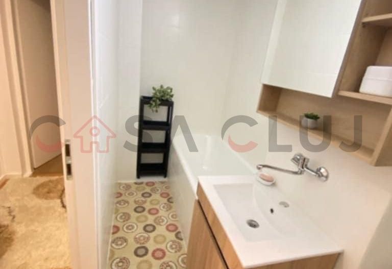Apartament cu 4 camere, zona McDonald's / Minerva ! - Poză 14