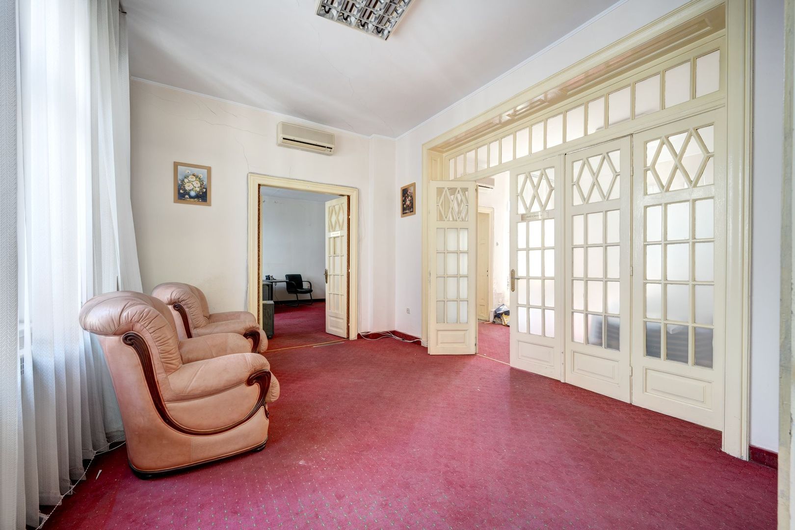 ULTRACENTRAL - Vilă UNICĂ și cu POTENȚIAL uriaș, o poveste de succes - Poză 3