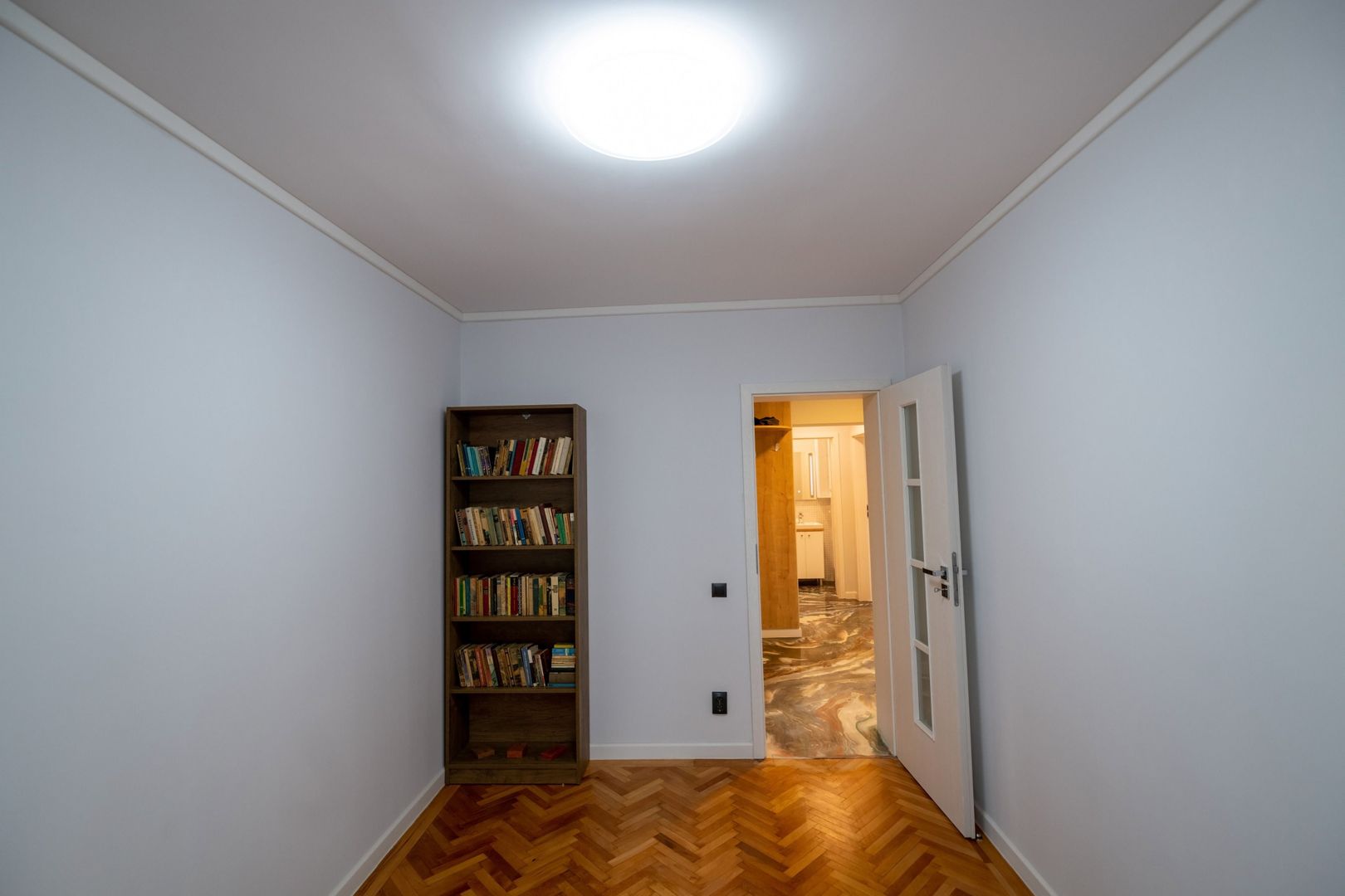 Inchiriere apartament mobilat și utilat 4 camere, Rond Baba Novac - Poză 9