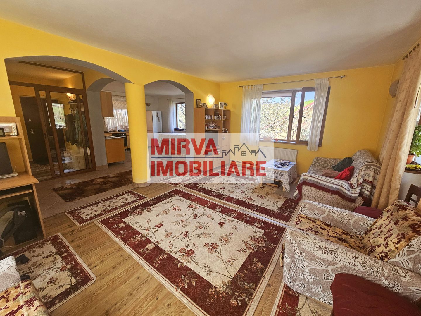 🏡 VILĂ ELEGANTĂ CU PRIVELIȘTE DEOSEBITĂ – VALENII DE MUNTE - Poză 35