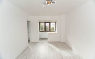 Garsoniera Renovata | etaj 1 | 1985 - Poză 2