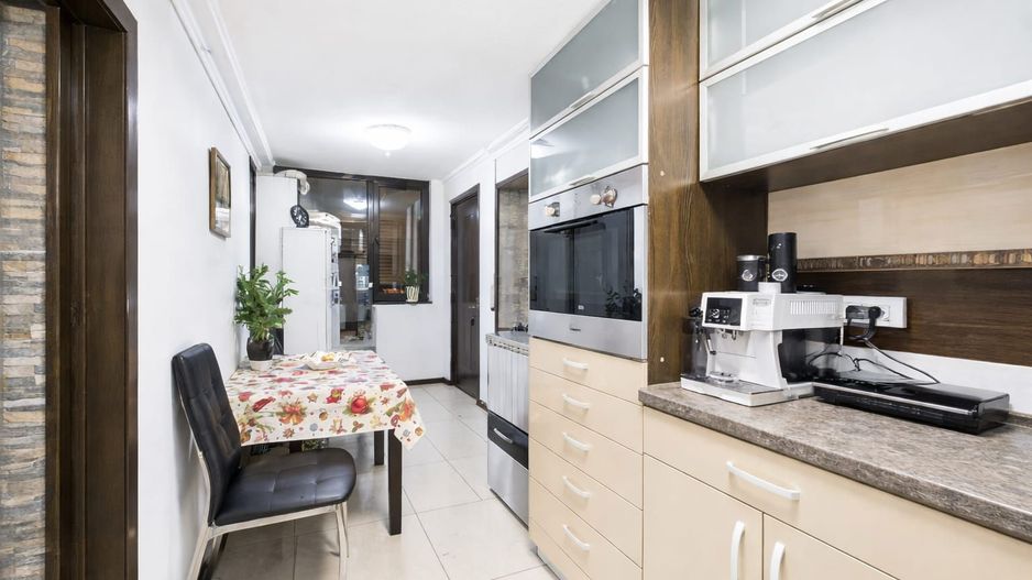 Apartament 4 camere de vanzare Dristor - Poză 11