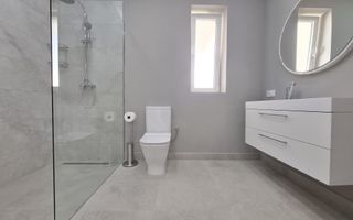 Casa renovata total- zona Calea Poplacii cu teren de 454 mp - Poză 13