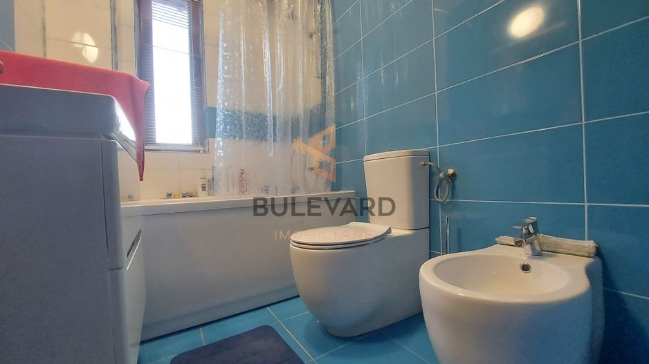 Apartament cu 3 camere/62,5mp/garaj/zona linistita! - Poză 8