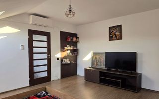 Apartament spațios, 3 camere pe două niveluri, zona Florilor, Florești - Poză 4