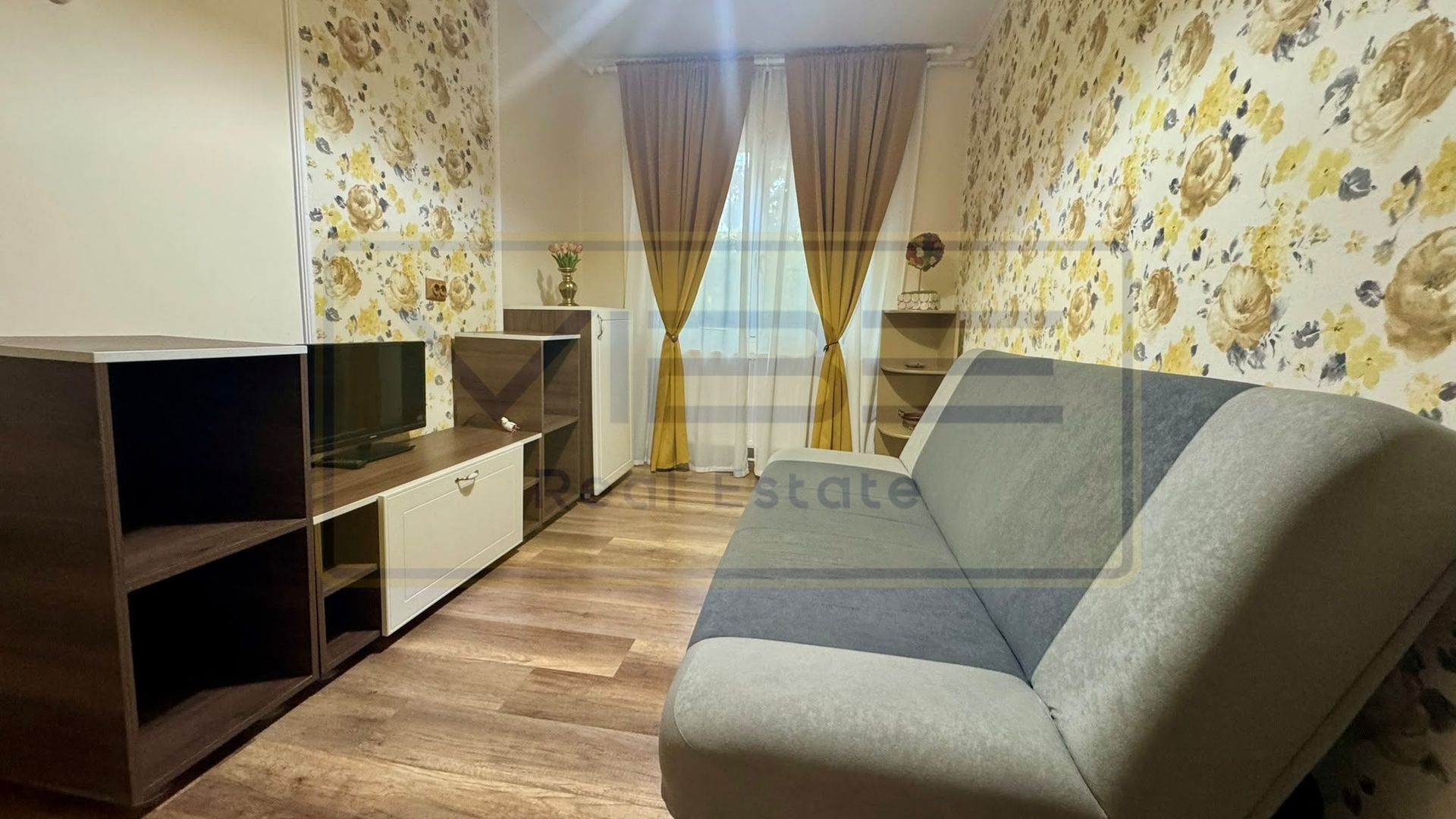 Apartament 2 dormitoare decomandate+living Podu Ros - Cantemir - Poză 9