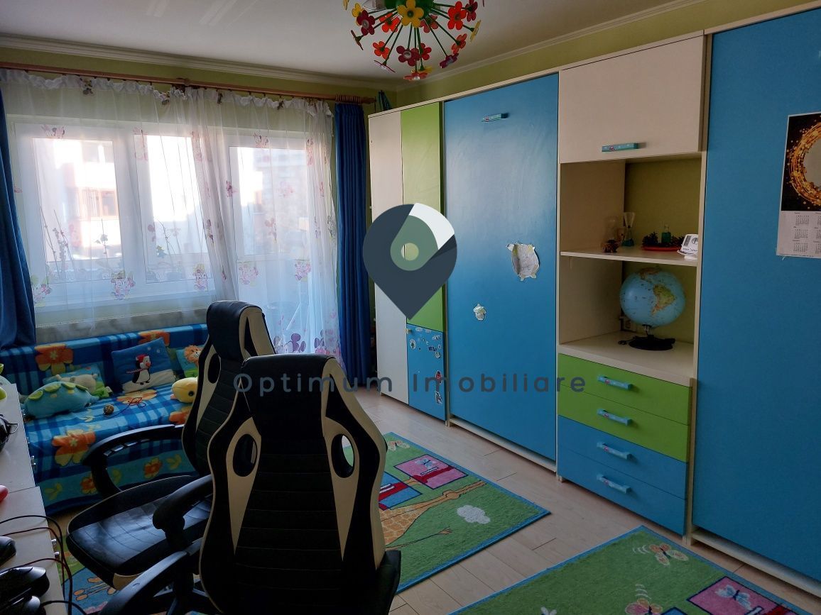 Apartament cu 4 camere de vanzare in Plopilor, etaj 3/4 ! - Poză 6