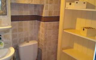 2 cam  MEDICINA /Bastion centrala proprie - Poză 18