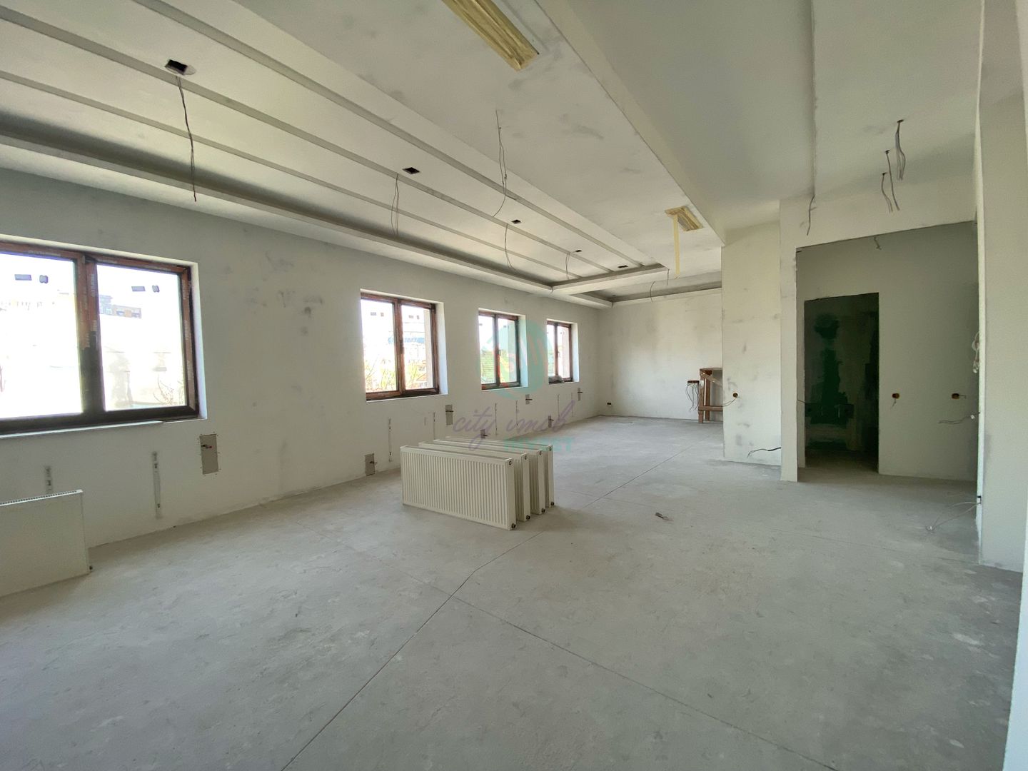 Cladire de birouri/ Clinica medicala zona Pache Protopopescu - Poză 38