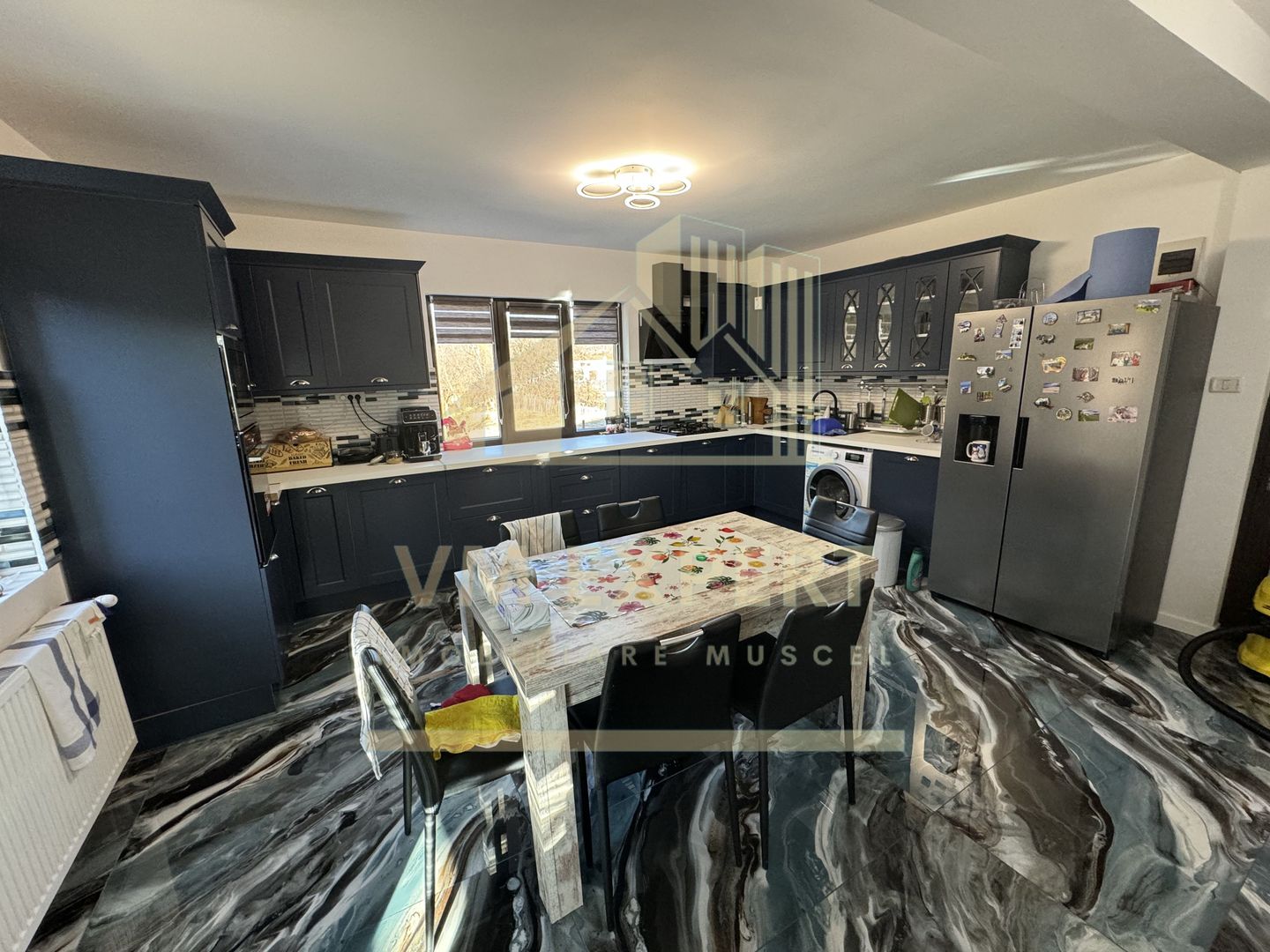 VILA S+P+E-306 MP, TEREN 2078 MP, CAMPULUNG - Poză 17