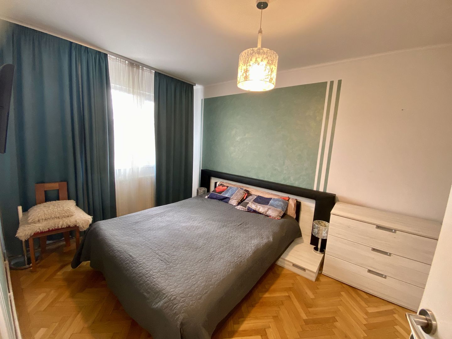 Apartament cu 2 camere in Astra, Bd Saturn - Poză 8