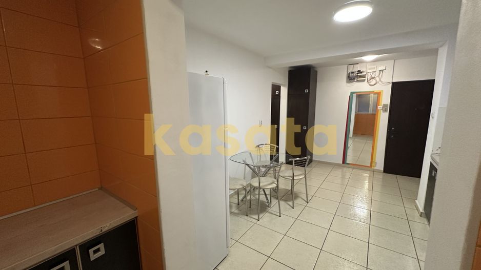 Apartament renovat 2 camere | Spatios | De vânzare - Poză 14