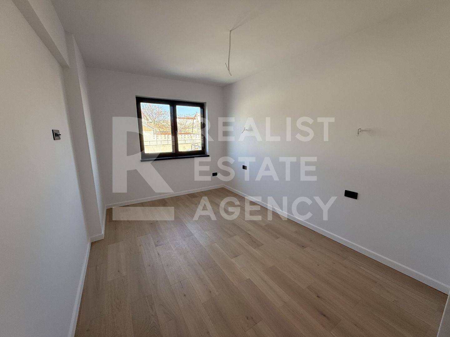 Vânzare apartament 2 camere, zona centrală Sf. Andrei, Iași - Poză 1
