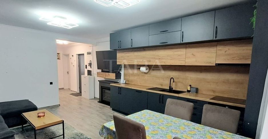 Apartament modern, 3 camere, mobilat, parcare și boxă, Florești. - Poză 1