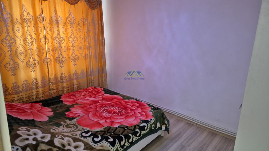 Inchiriez apartament 2 camere semi, pe Pietonala, et 1, 40mp, mobilat - Poză 4