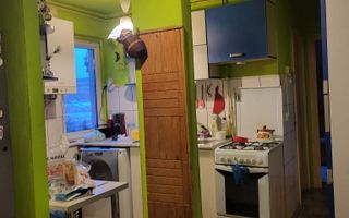 Vând apartament cu 3 camere în Dambu - Poză 6