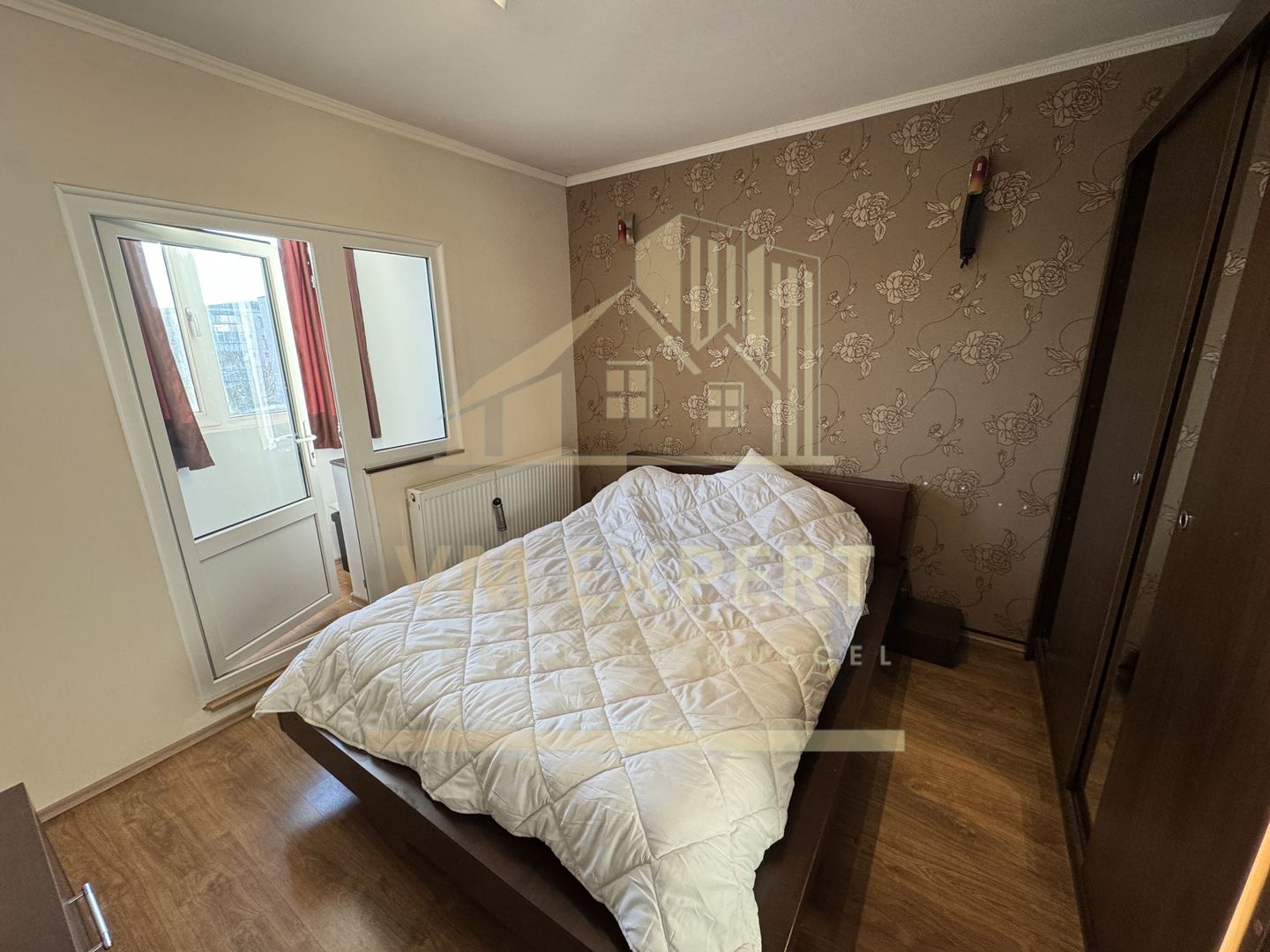 APARTAMENT 3 CAMERE ETAJ 4 TERASA  ZONA GRUI VILE CAMPULUNG - Poză 16
